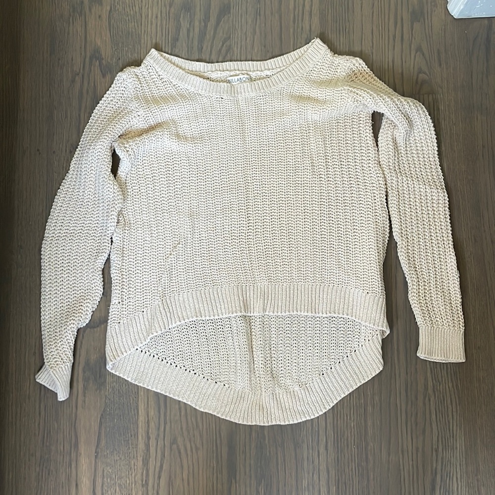 Billabong size small sweater